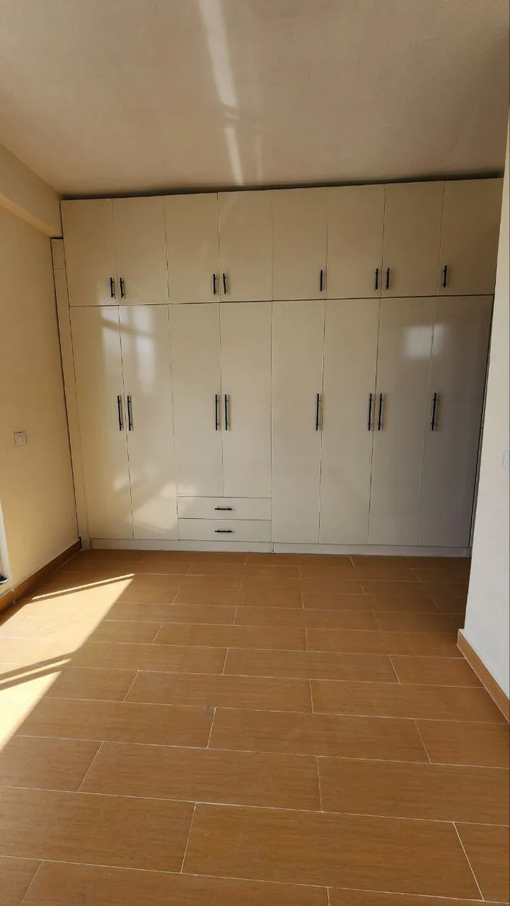3 Bedroom Apartment Airport Drive – photo 8