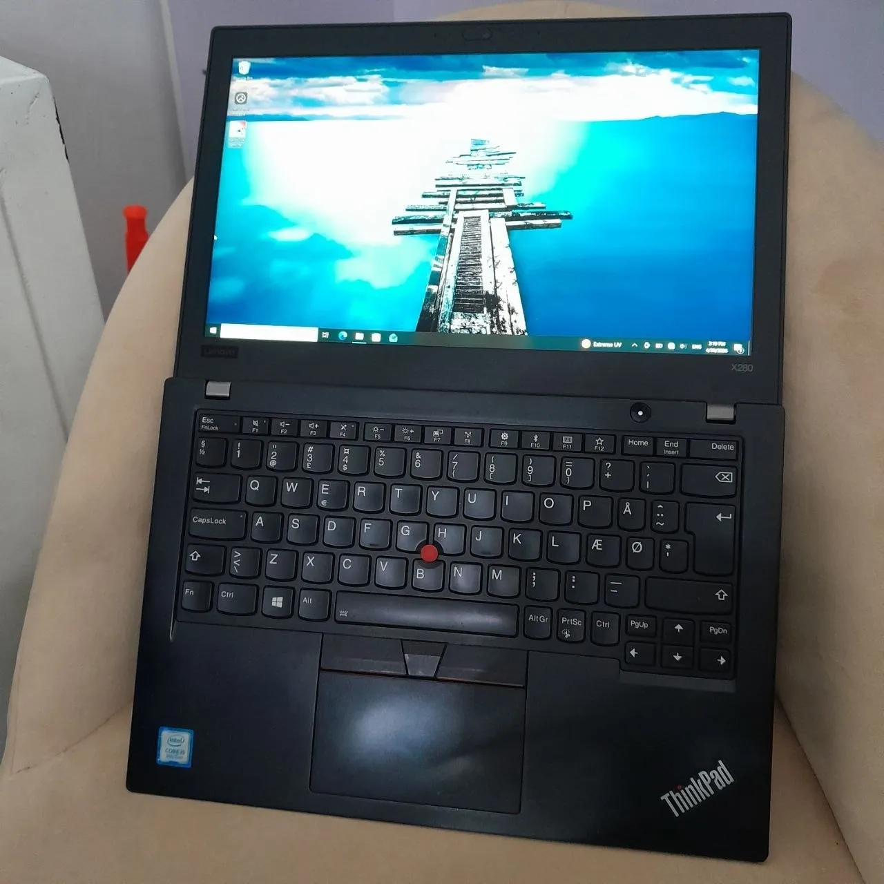 Lenovo ThinkPad Yoga X280 i5 Touchscreen – photo 3