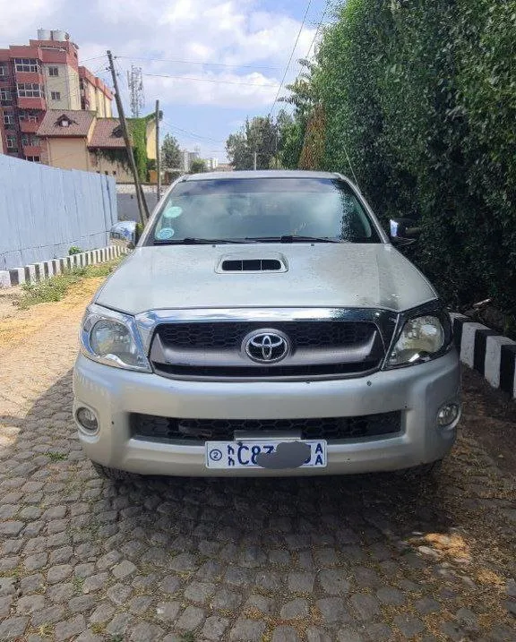 Toyota Vigo D4D Manual 2008 – photo 7