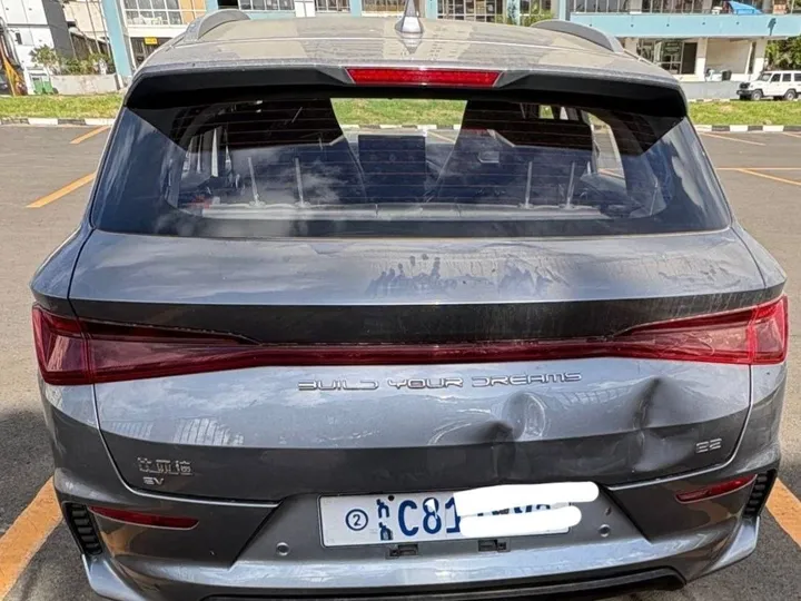 BYD E2 2025 7000 km – photo 4