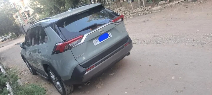Toyota RAV4 2019 2.0L Automatic – photo 4