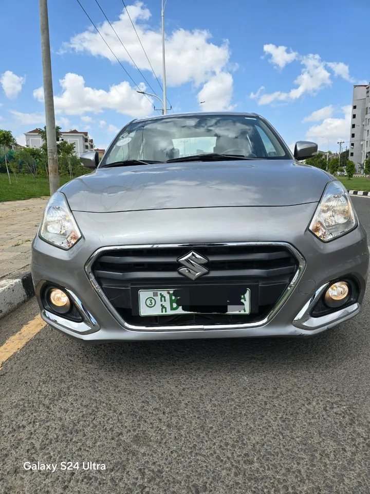 Suzuki Dzire 2021 Automatic – photo 4