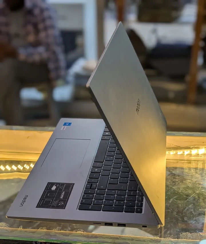 Medion 17E1e 4GB 128GB Laptop – photo 3