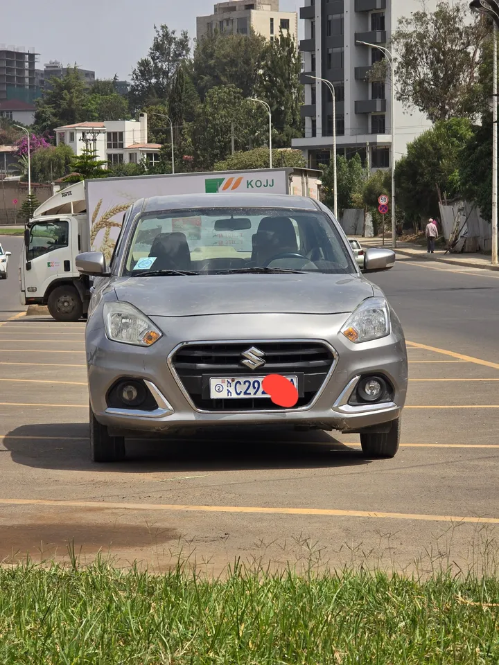 Suzuki Dzire 2022 Automatic 1200cc – photo 3