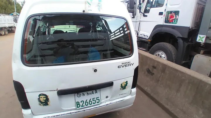 Suzuki Every 2001 Automatic Van – photo 3