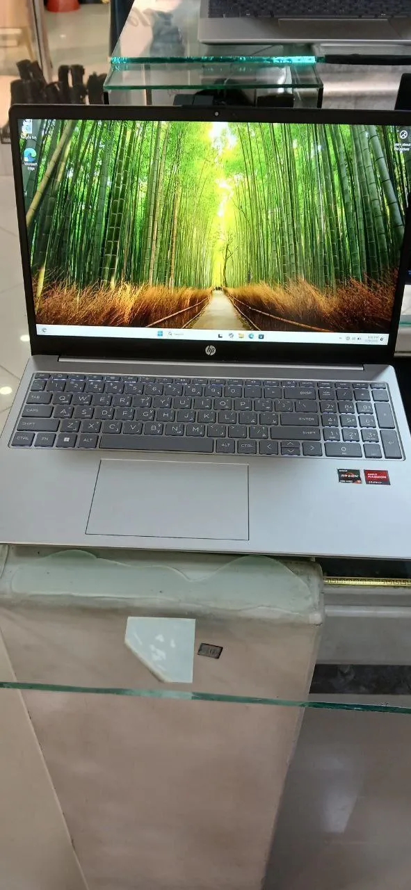 HP 7000 Series Ryzen 5 Laptop – photo 4