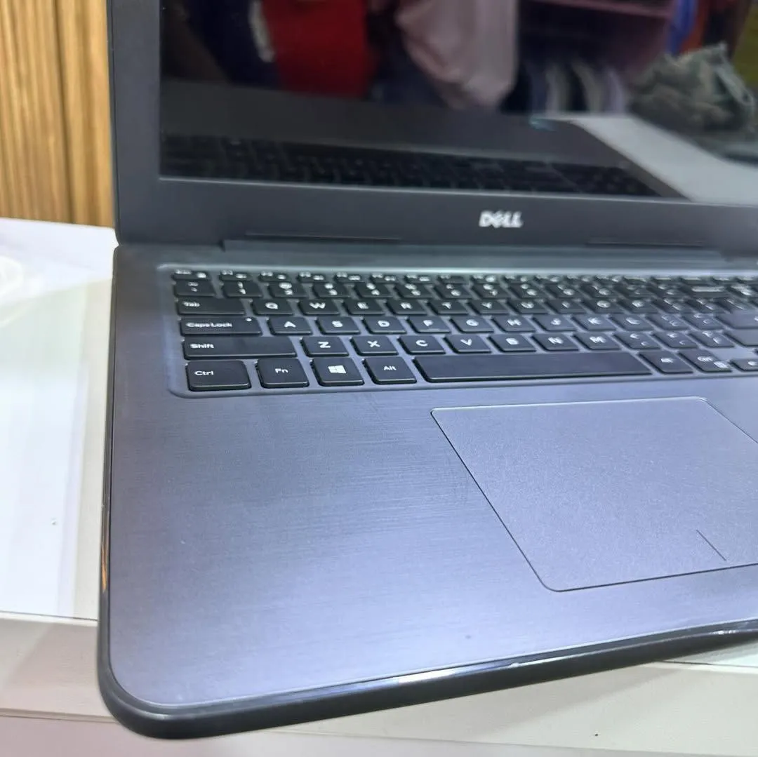 Dell Inspiron 15 i7 Laptop – photo 3