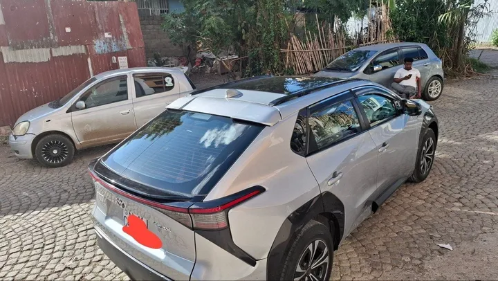 Toyota BZ4X 2022 Electric SUV – photo 3