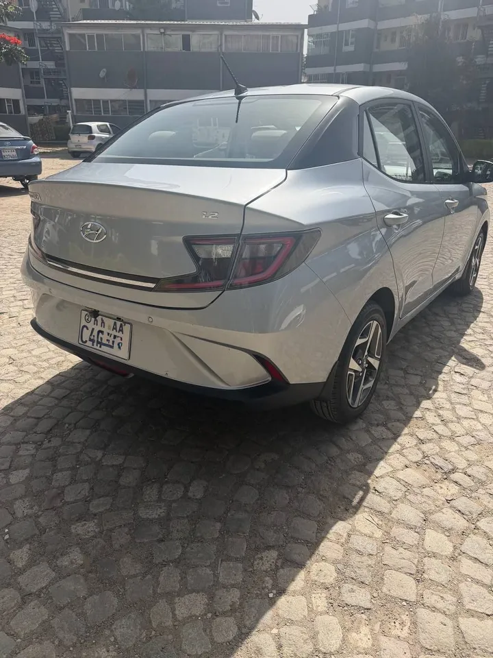 Hyundai Grand i10 2022 Automatic – photo 6