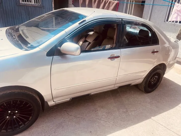 Toyota Corolla 2003 Automatic – photo 3