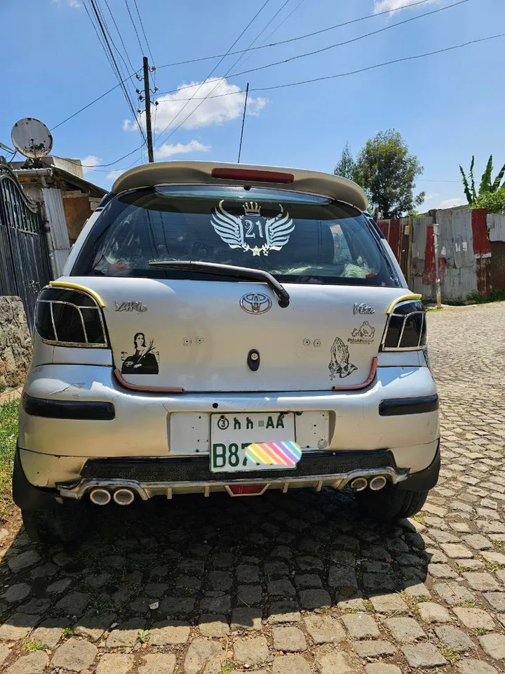 Toyota Vitz Yaris 2005 Manual – photo 6