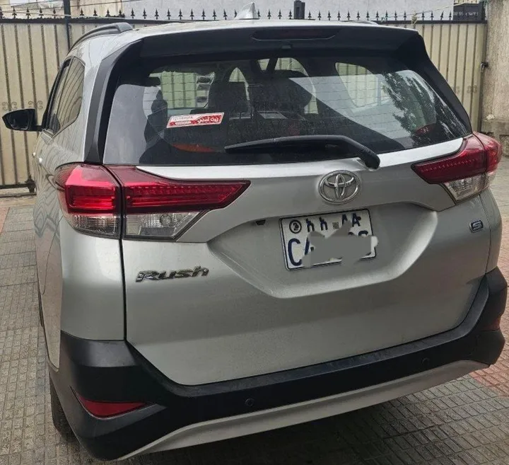 Toyota Rush S Grade 2023 – photo 4