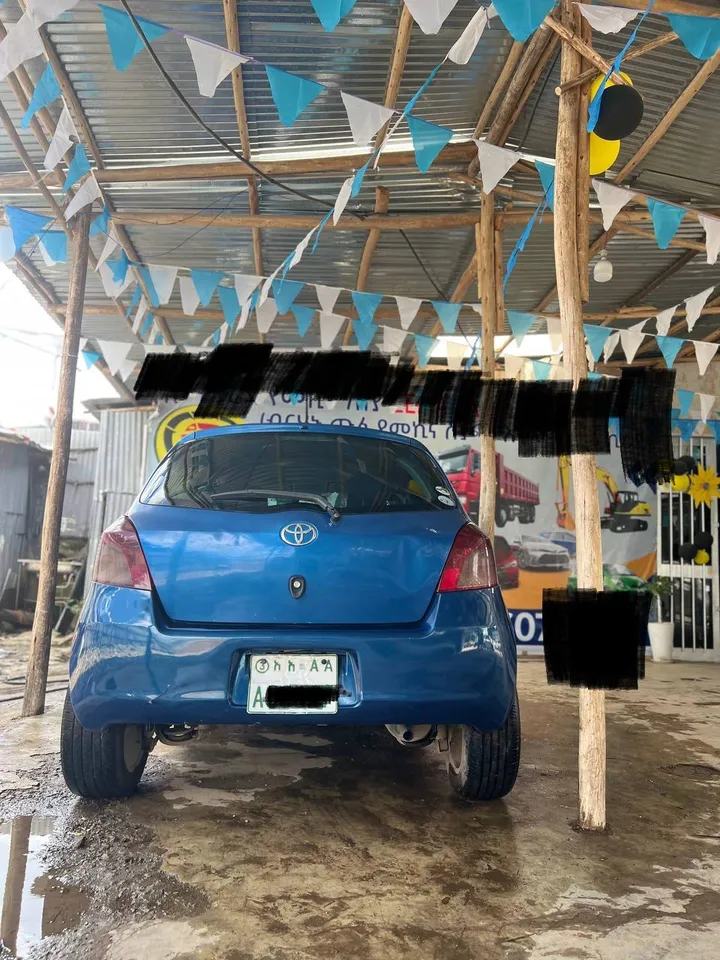 Toyota Yaris Compact 2006 – photo 5