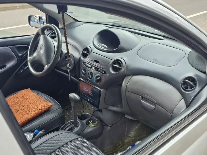 Toyota Vitz 2001 Automatic – photo 5