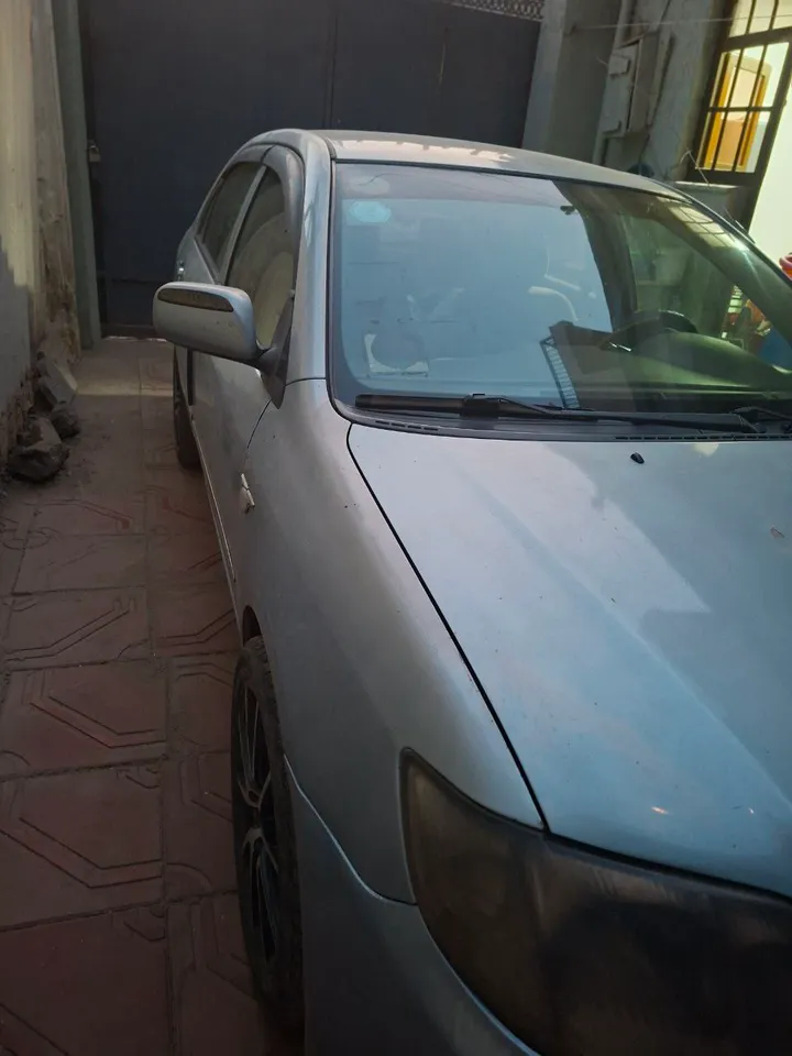 Toyota Corolla 2006 Manual – photo 4