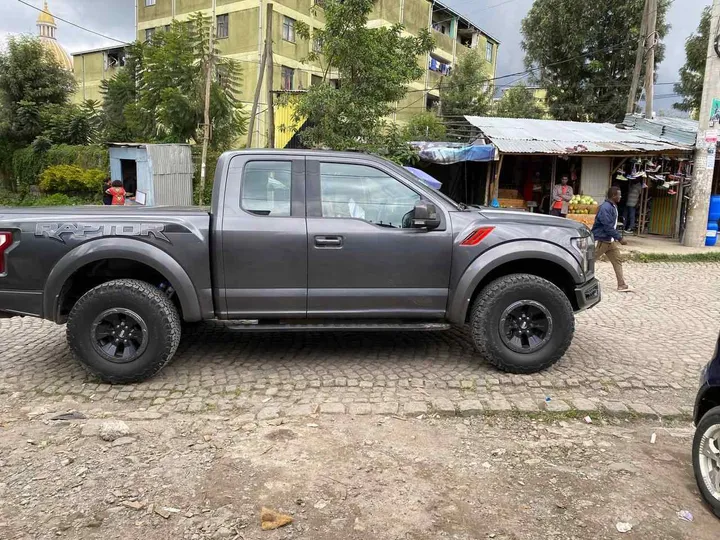 Ford Raptor 2018 – photo 3