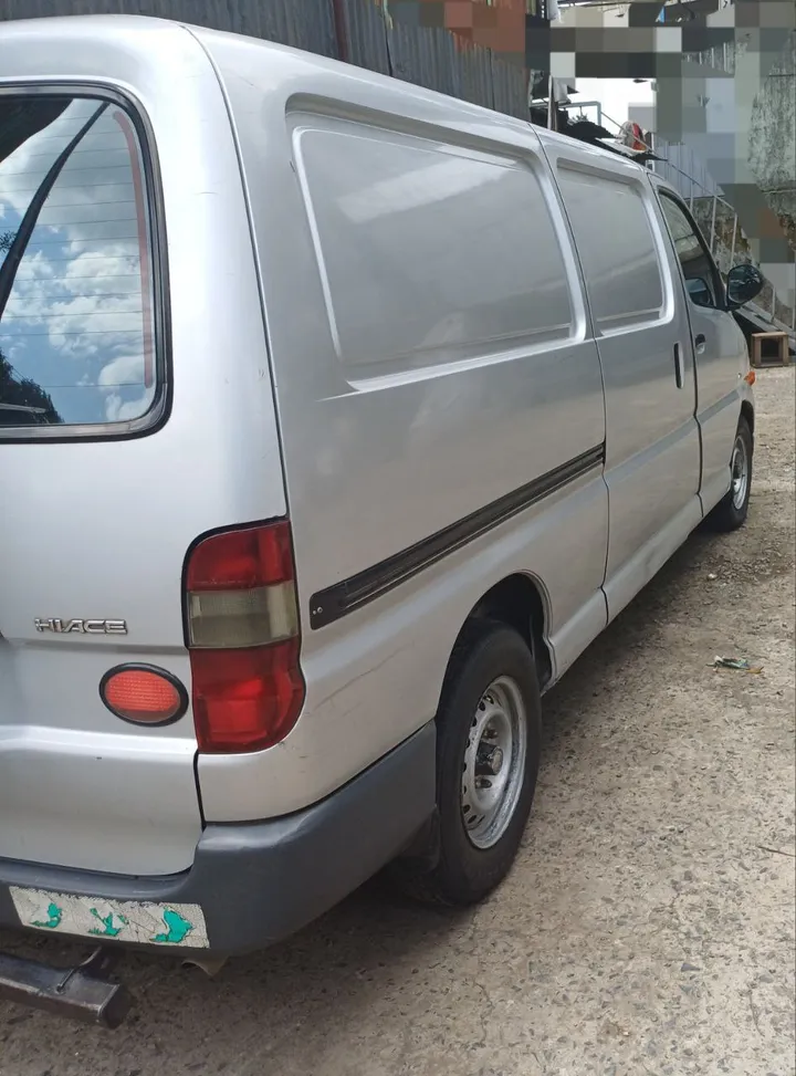 Toyota Hiace D4D Dolphin Van 2006 – photo 4