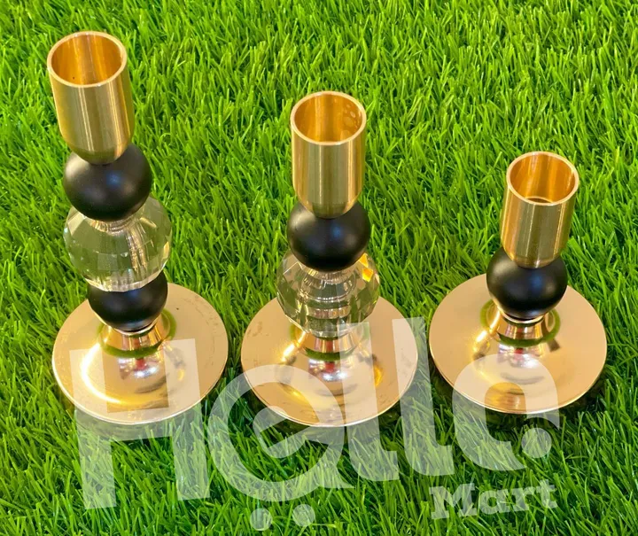 Elegant Gold Candle Holders Set – photo 3
