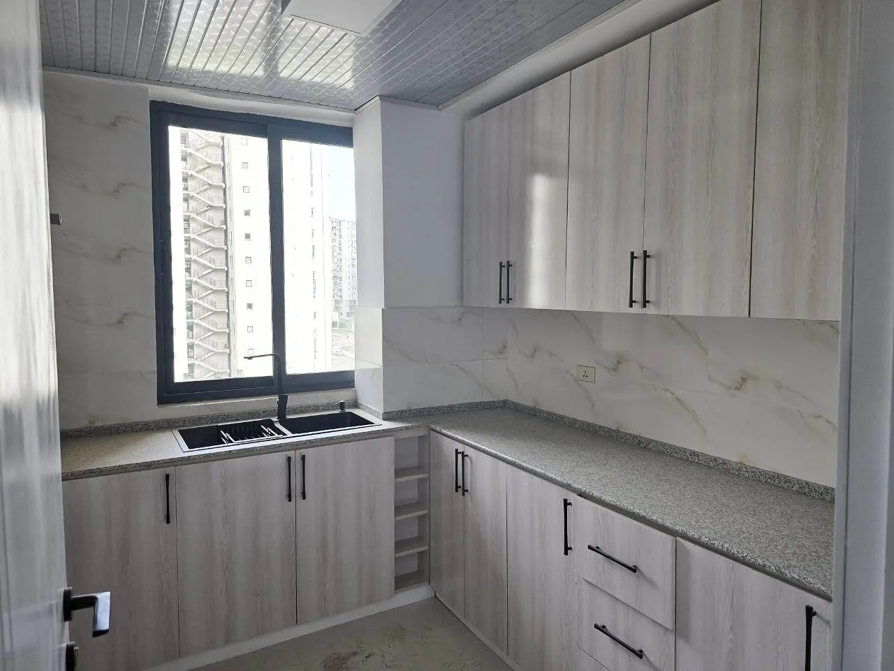 2 Bedroom Condominium Bole Beshale – photo 6