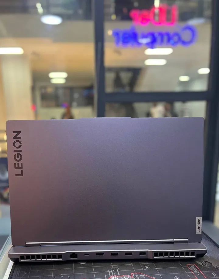 Lenovo Legion Y7000 RTX 4060 Laptop – photo 3
