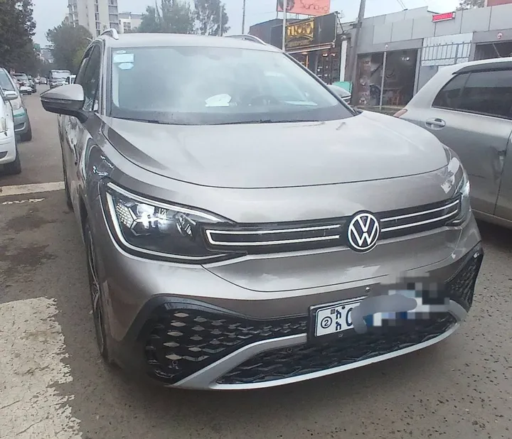 Volkswagen ID.6 Crozz Pro 2023 – photo 4