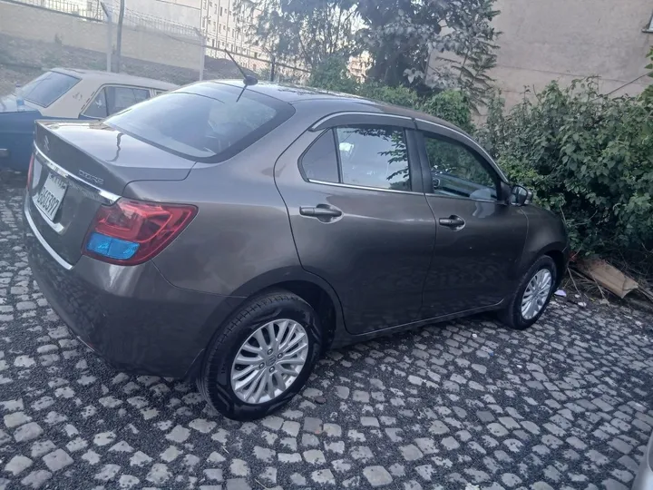 Suzuki Dzire 2022 Sedan – photo 4