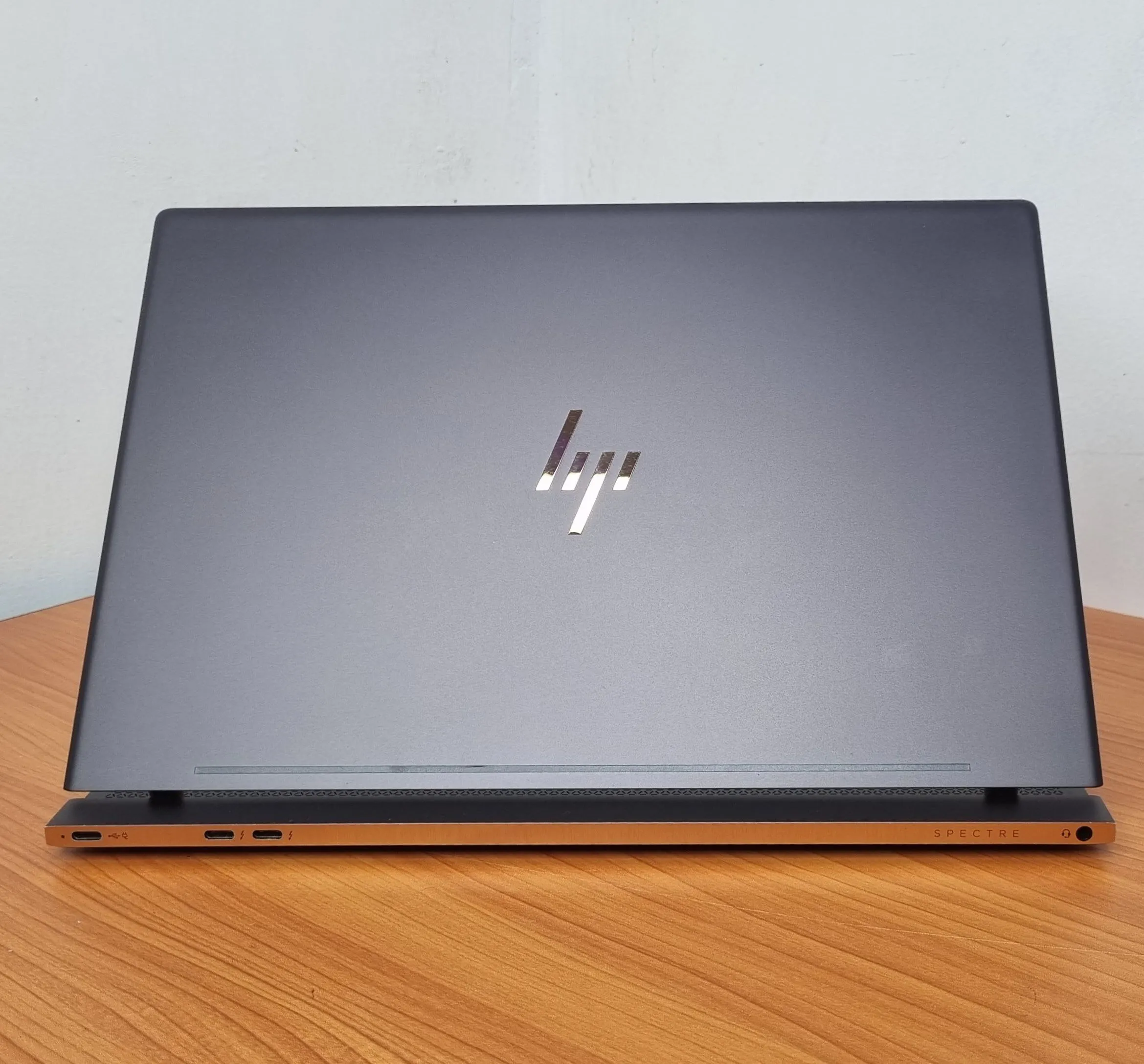 HP Spectre i5 8GB 256GB Touchscreen – photo 6