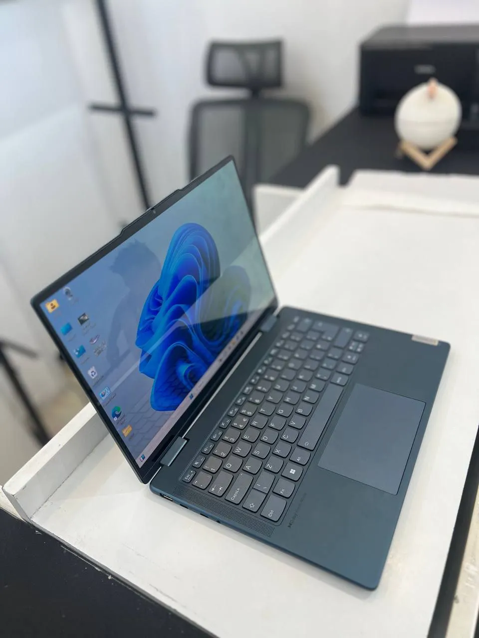 Lenovo Yoga Ultra 7 Laptop – photo 4