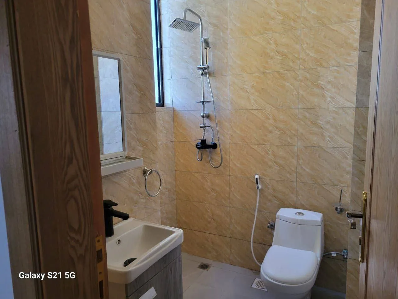 1 Bedroom Apartment Bole Meskel Flower – photo 4
