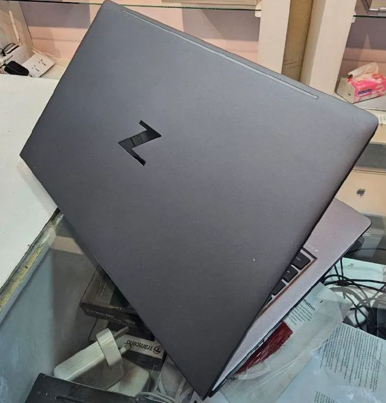 HP ZBook Power 15.6 G8 Mobile Workstation – photo 3