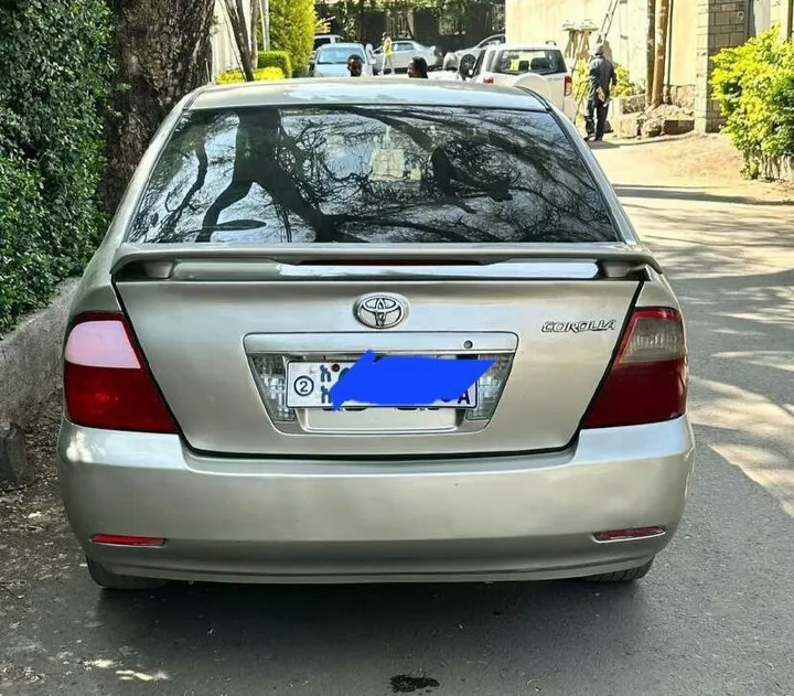 Toyota Corolla 2004 Manual – photo 4