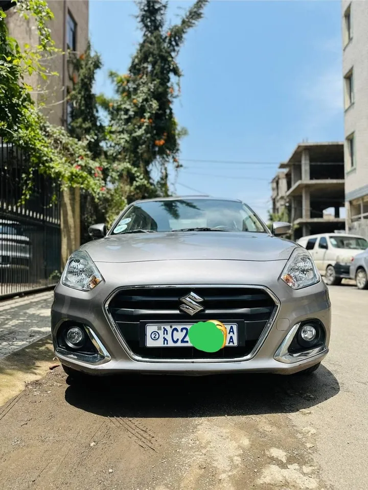 Suzuki Dzire 2022 Automatic – photo 4
