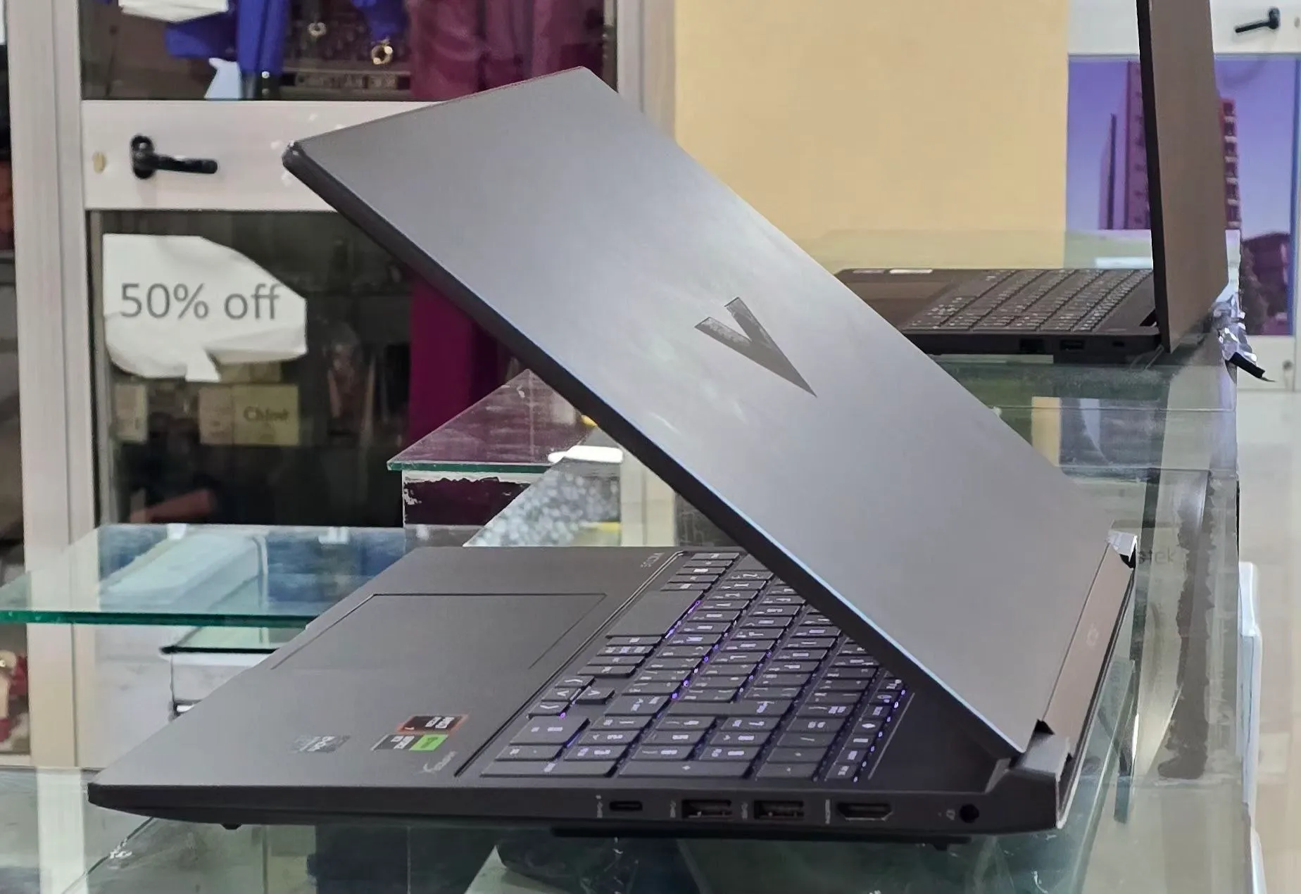 HP Victus Ryzen 7 RTX 4060 Gaming Laptop – photo 4