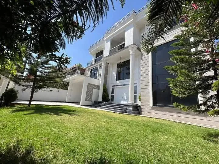 Modern G+2 Terrace House Ayat – photo 8