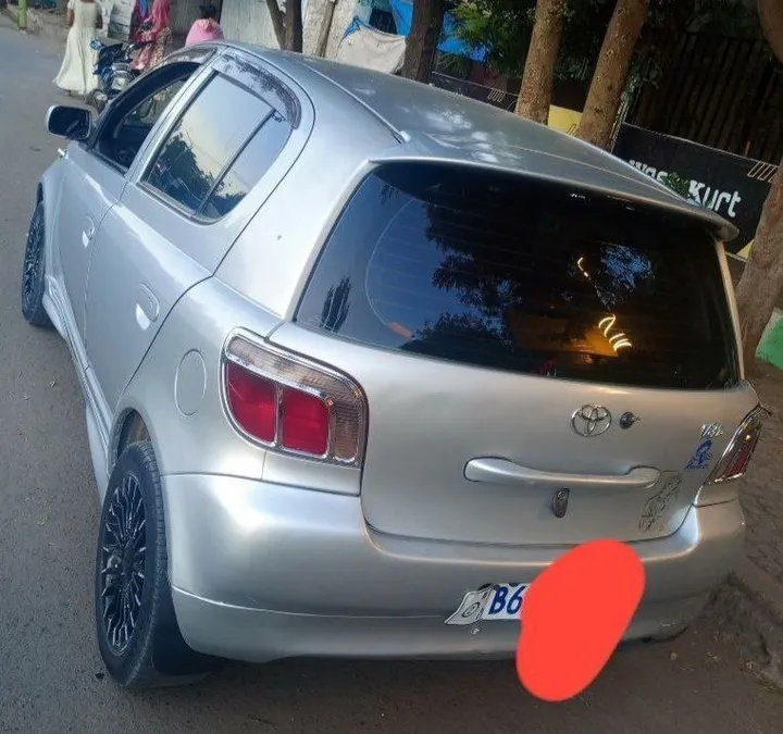 Toyota Vitz Automatic – photo 7