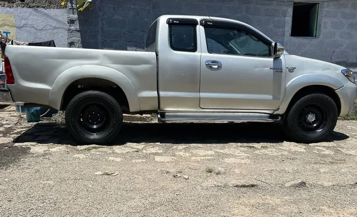 Toyota Hilux 2007 Pickup – photo 4