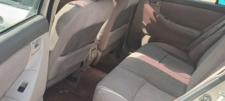 Toyota Corolla 2004 Automatic – photo 6