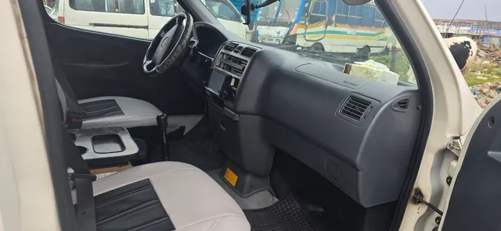 Toyota D4D Dolphin Van 2008 – photo 6